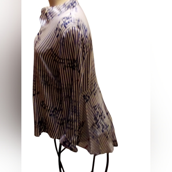 Chico’s - NWT- HI/Lo,  Long Sleeve Blue White Stripe Print Peplum Shirt, Size- 1 - Picture 4 of 13